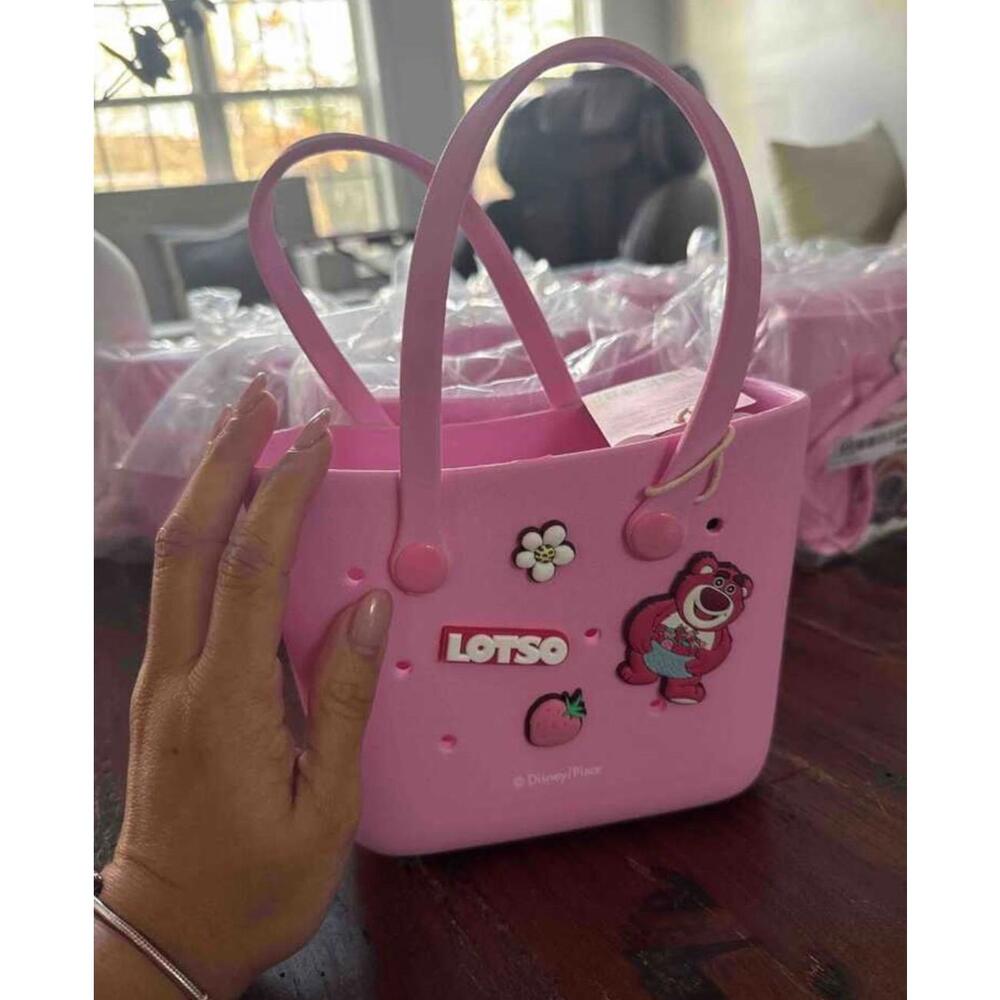 Disney purse